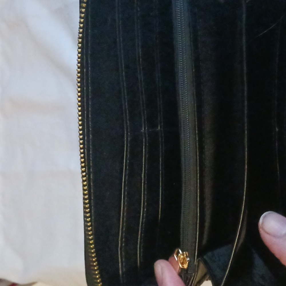 Versace Jeans, wallet black and white lettering. - Picture 4 of 4